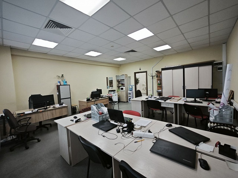 Кабинет №203